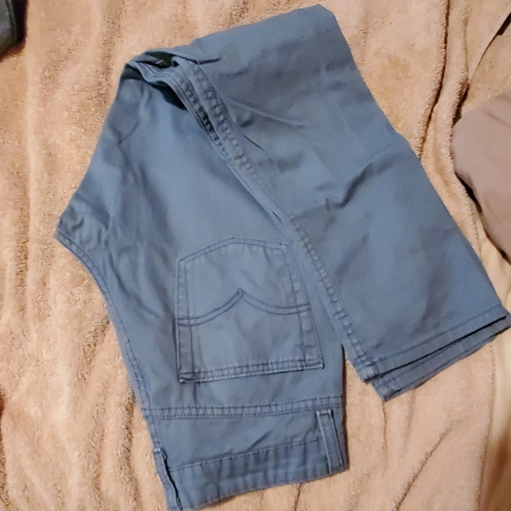 Levi's - Picture 4 of 4